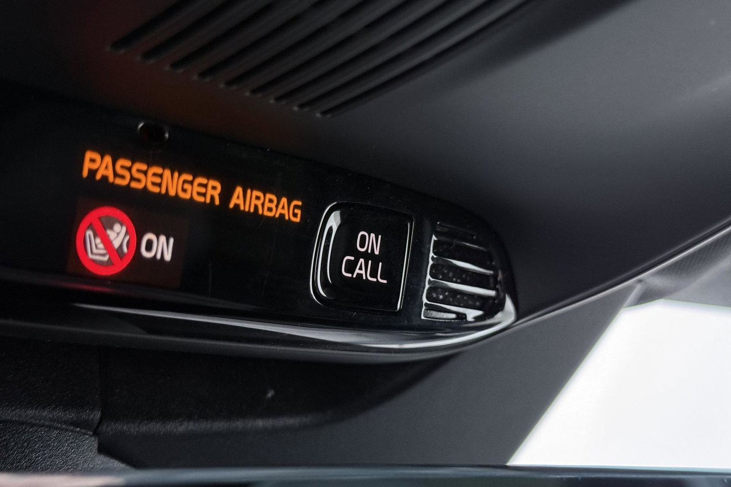 Volvo XC90 T8 Recharge R-Design | ACC | Luchtvering | Panoramadak | Bowers&Wilkins | 360° Camera | Head-Up | Trekhaak | 22 Inch