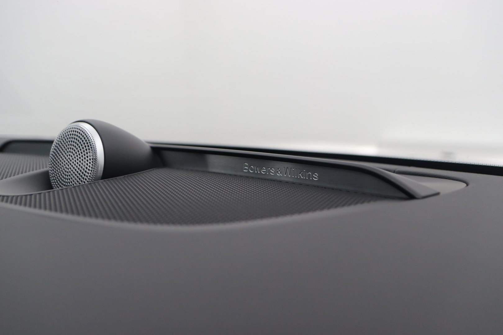 Volvo XC90 T8 Recharge R-Design | ACC | Luchtvering | Panoramadak | Bowers&Wilkins | 360° Camera | Head-Up | Trekhaak | 22 Inch