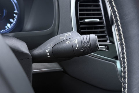 Volvo XC90 T8 Recharge R-Design | ACC | Luchtvering | Panoramadak | Bowers&Wilkins | 360° Camera | Head-Up | Trekhaak | 22 Inch