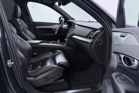 Volvo XC90 T8 Recharge R-Design | ACC | Luchtvering | Panoramadak | Bowers&Wilkins | 360° Camera | Head-Up | Trekhaak | 22 Inch