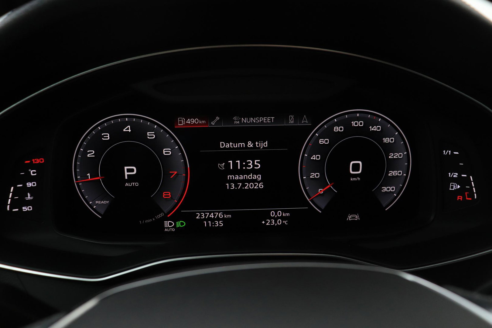 Audi A6 Avant 45 TFSI quattro Sport S line edition | Matrix LED | Trekhaak | Stoelverwarming | Keyless | Memory Seats | 19 inch