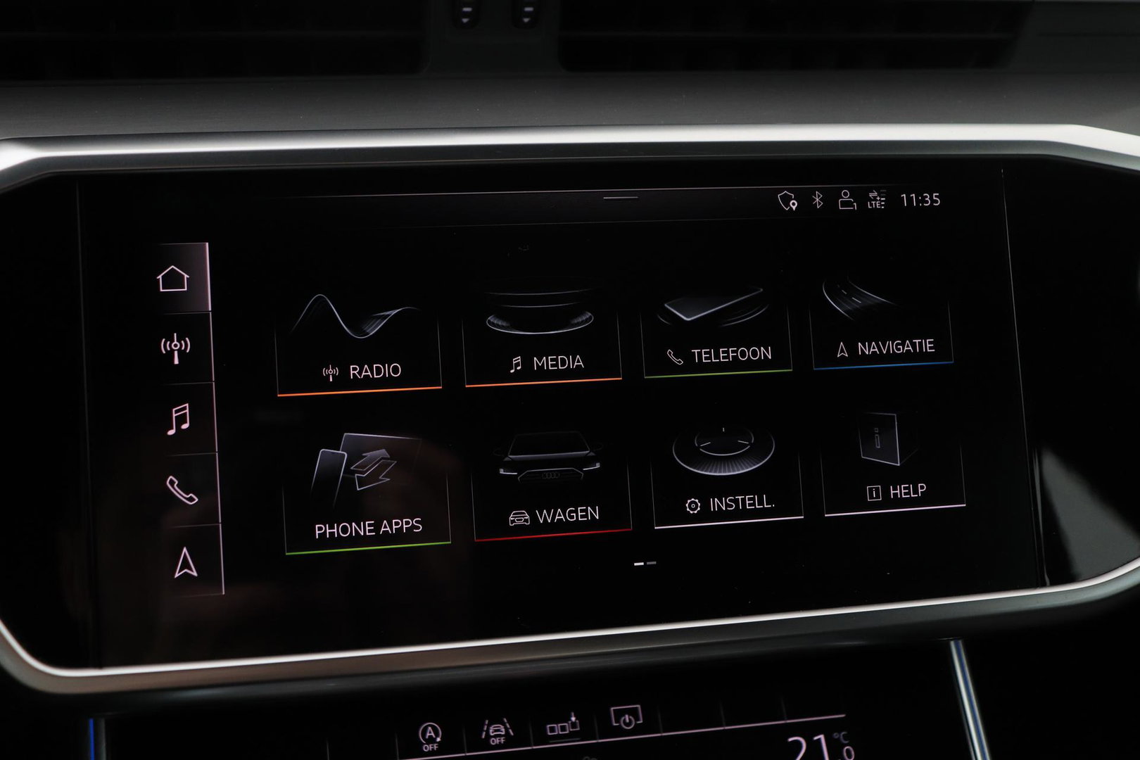 Audi A6 Avant 45 TFSI quattro Sport S line edition | Matrix LED | Trekhaak | Stoelverwarming | Keyless | Memory Seats | 19 inch