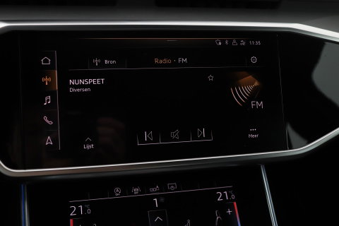 Audi A6 Avant 45 TFSI quattro Sport S line edition | Matrix LED | Trekhaak | Stoelverwarming | Keyless | Memory Seats | 19 inch
