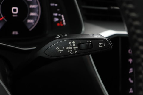 Audi A6 Avant 45 TFSI quattro Sport S line edition | Matrix LED | Trekhaak | Stoelverwarming | Keyless | Memory Seats | 19 inch