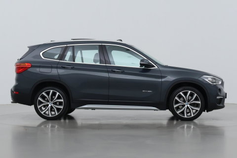 BMW X1 sDrive20i Centennial High Executive | Panoramadak | Head-Up | Vol-Leder | Stoelverwarming