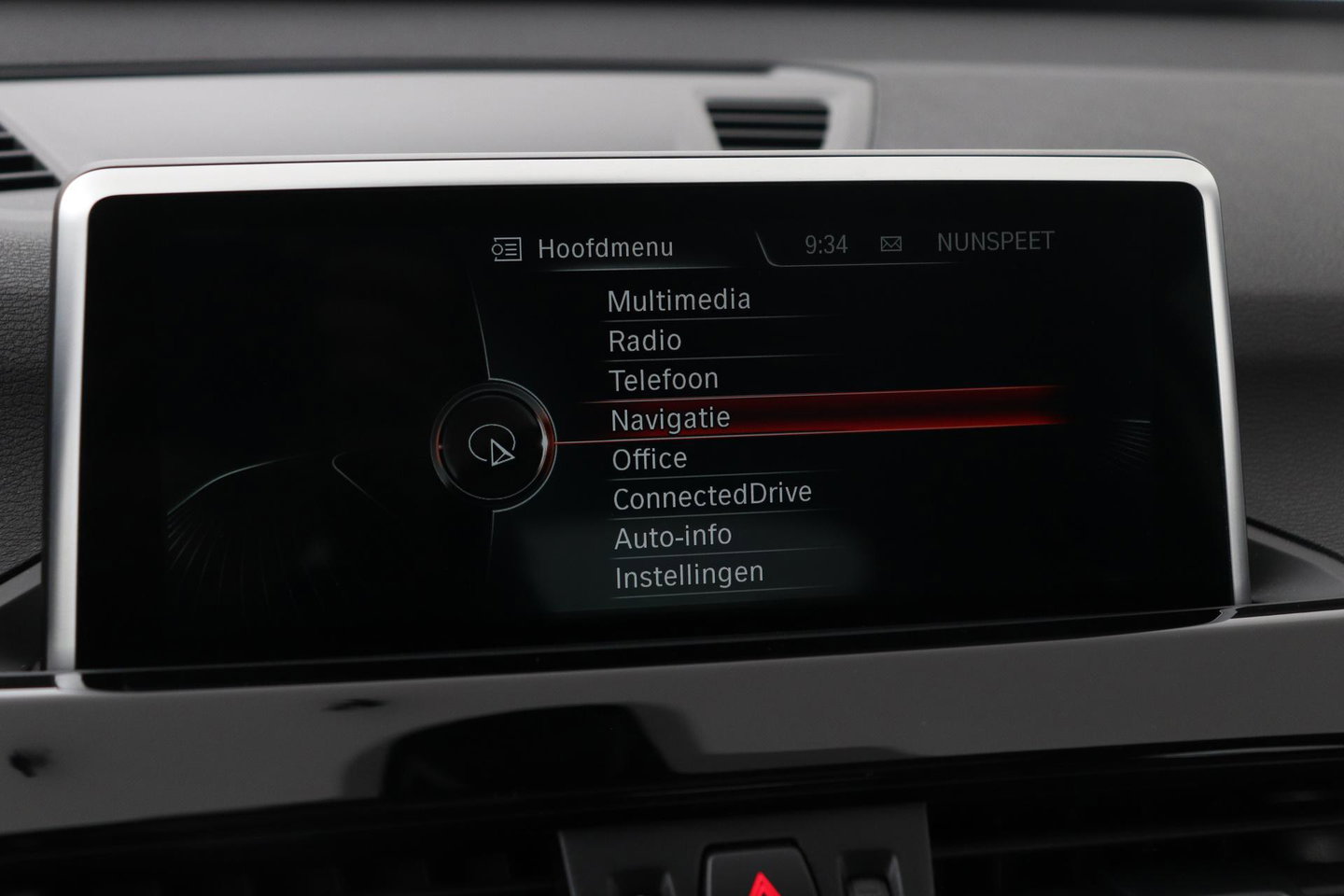 BMW X1 sDrive20i Centennial High Executive | Panoramadak | Head-Up | Vol-Leder | Stoelverwarming