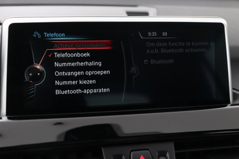 BMW X1 sDrive20i Centennial High Executive | Panoramadak | Head-Up | Vol-Leder | Stoelverwarming