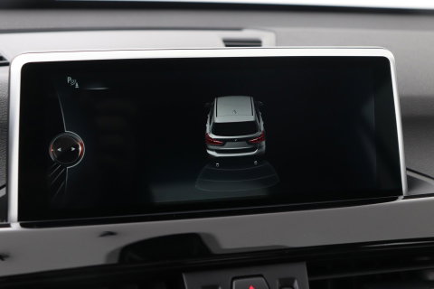BMW X1 sDrive20i Centennial High Executive | Panoramadak | Head-Up | Vol-Leder | Stoelverwarming