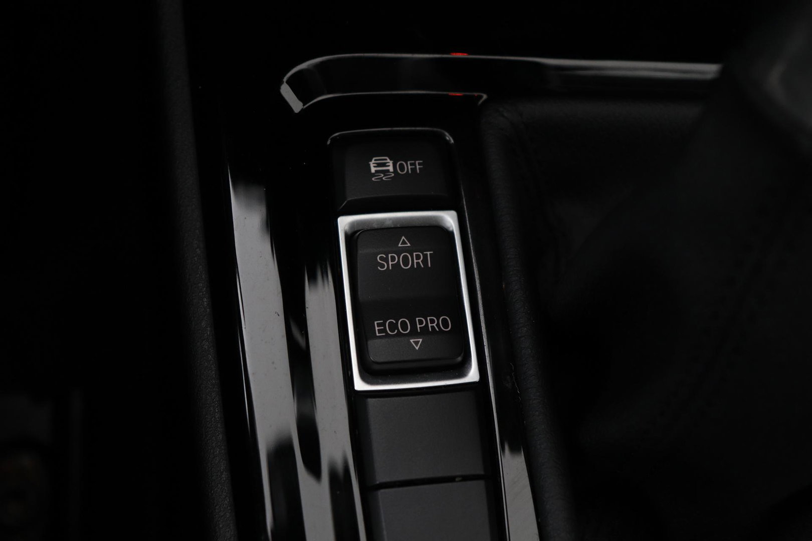 BMW X1 sDrive20i Centennial High Executive | Panoramadak | Head-Up | Vol-Leder | Stoelverwarming