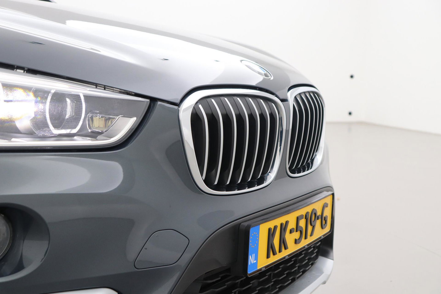 BMW X1 sDrive20i Centennial High Executive | Panoramadak | Head-Up | Vol-Leder | Stoelverwarming