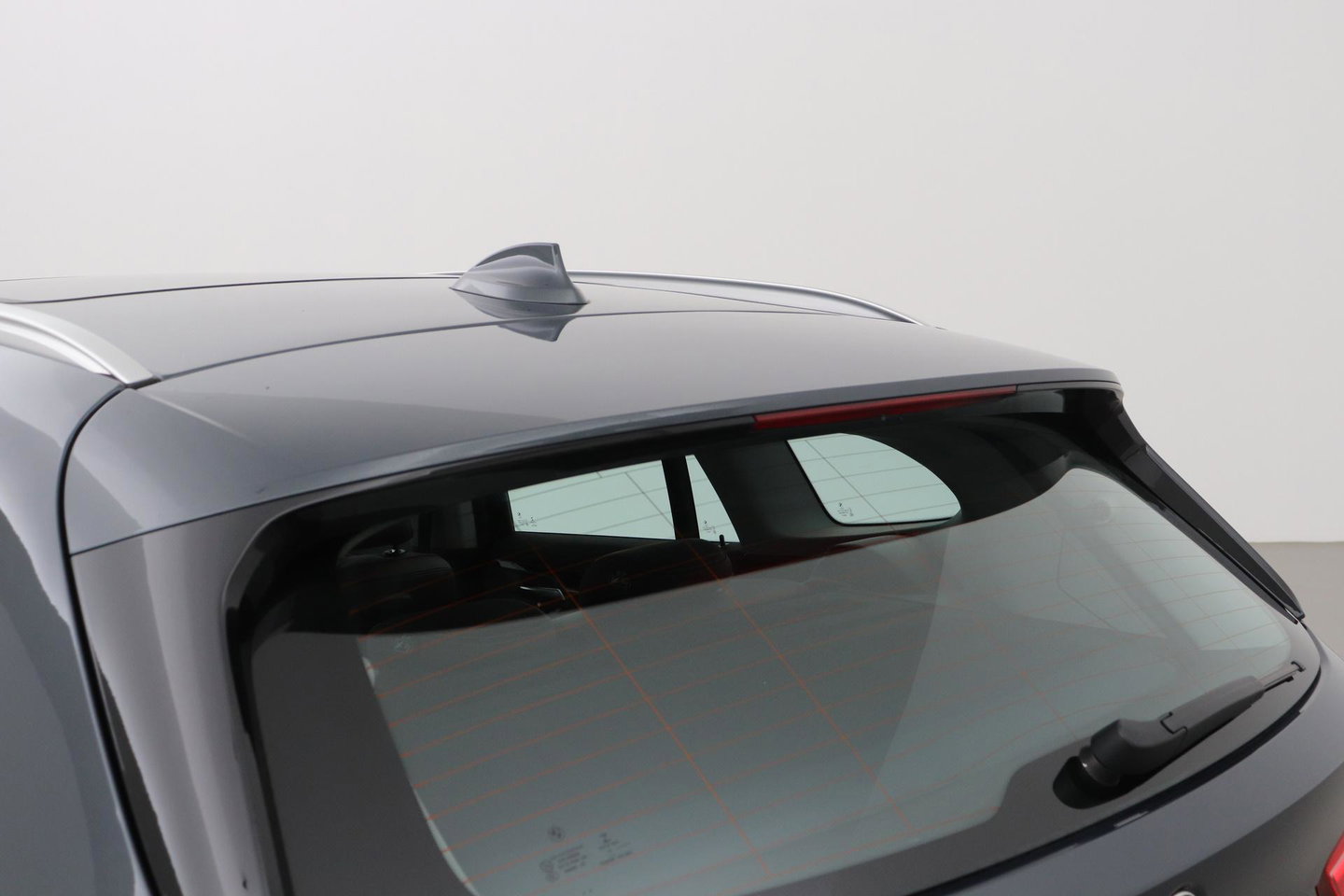BMW X1 sDrive20i Centennial High Executive | Panoramadak | Head-Up | Vol-Leder | Stoelverwarming