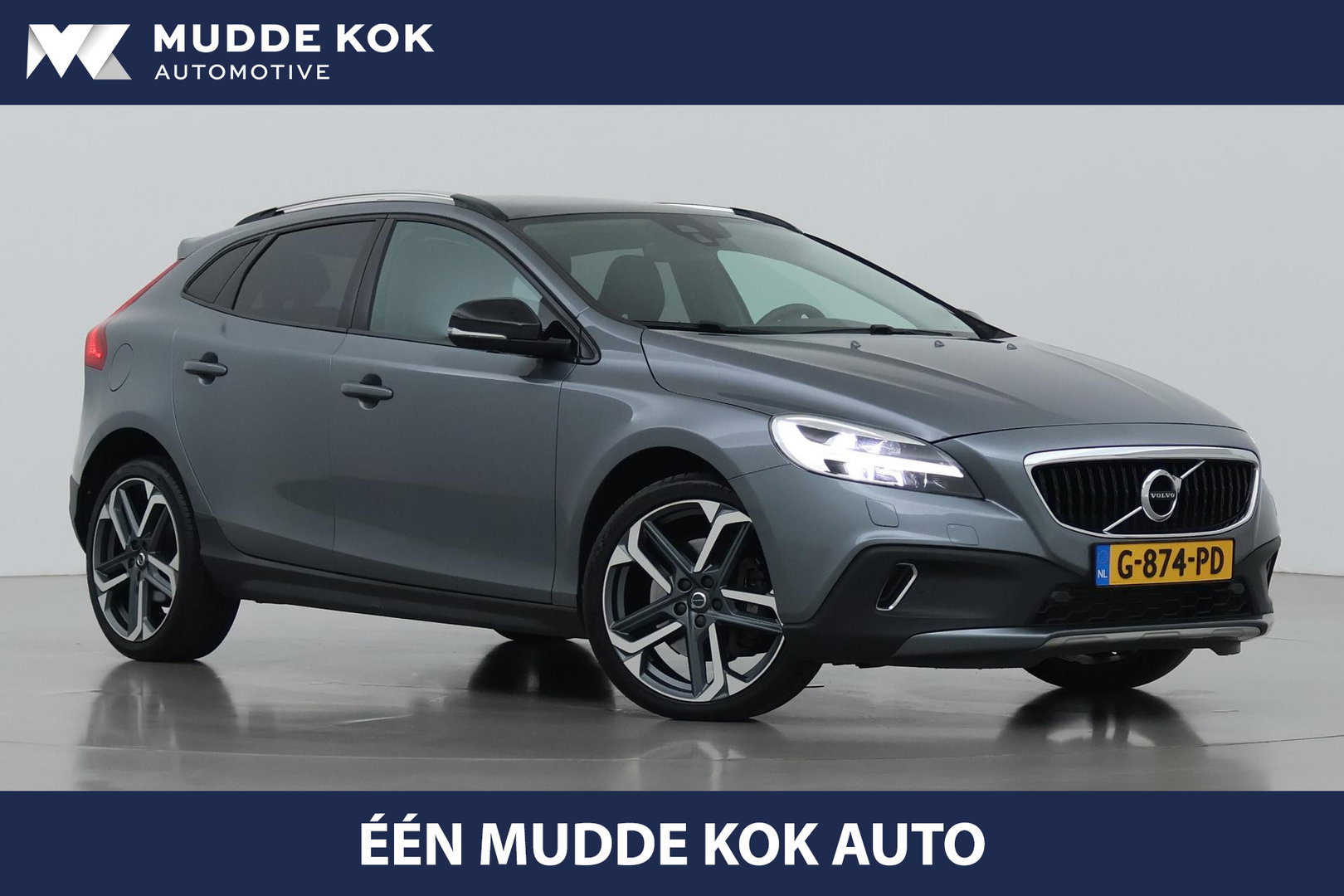 Volvo V40 Cross Country 1.5 T3 Summum | Panoramadak | Automaat | Camera | Memory | LED | Stoelverwarming | 19 inch
