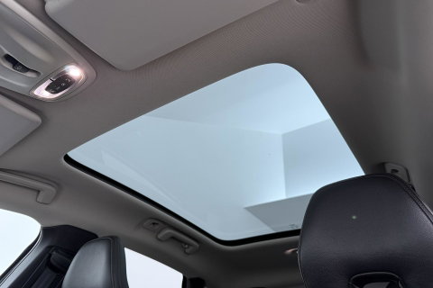 Volvo V40 Cross Country 1.5 T3 Summum | Panoramadak | Automaat | Camera | Memory | LED | Stoelverwarming | 19 inch