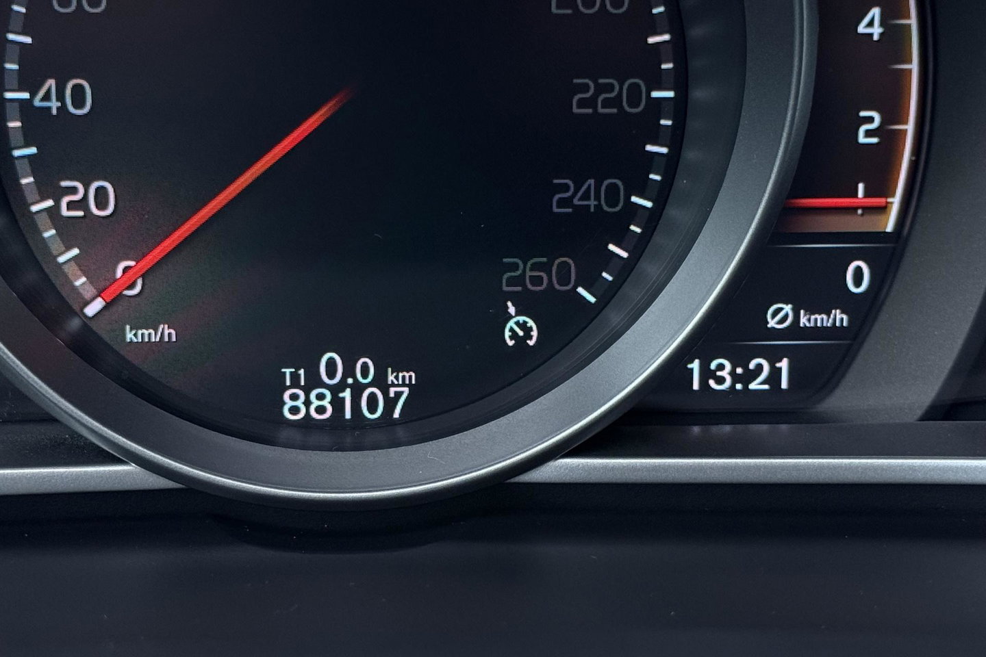 Volvo V40 Cross Country 1.5 T3 Summum | Panoramadak | Automaat | Camera | Memory | LED | Stoelverwarming | 19 inch