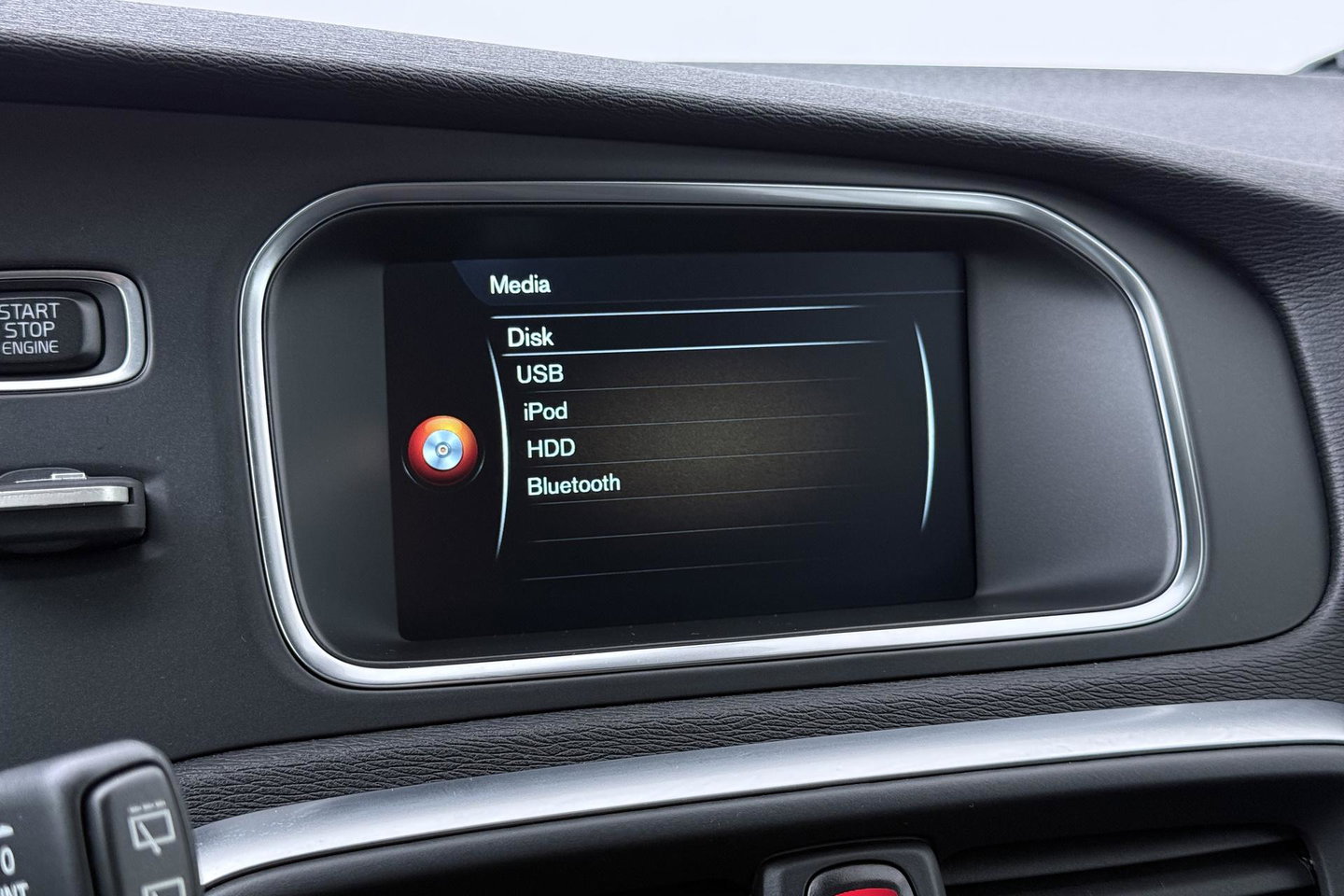 Volvo V40 Cross Country 1.5 T3 Summum | Panoramadak | Automaat | Camera | Memory | LED | Stoelverwarming | 19 inch