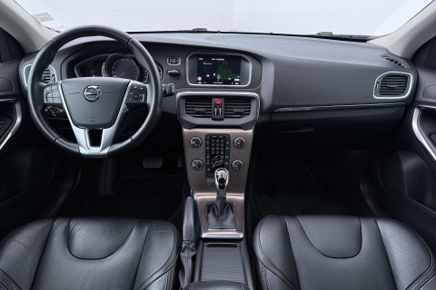Volvo V40 Cross Country 1.5 T3 Summum | Panoramadak | Automaat | Camera | Memory | LED | Stoelverwarming | 19 inch
