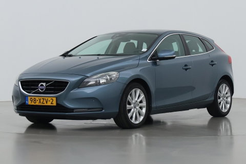 Volvo V40 1.6 T3 Momentum | Camera | Cruise Control | PDC V+A | 17 Inch