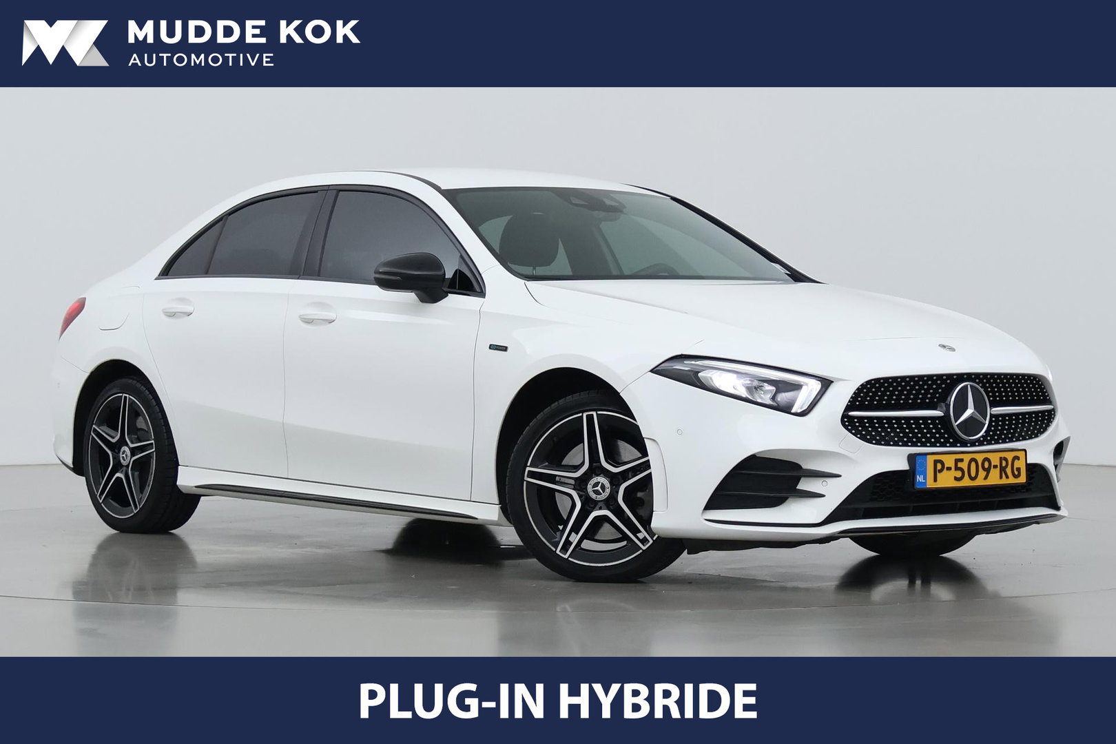 Mercedes-Benz A-Klasse 250 e Business Solution AMG Limited | Stoelverwarming | Camera | Getint Glas | 18 Inch