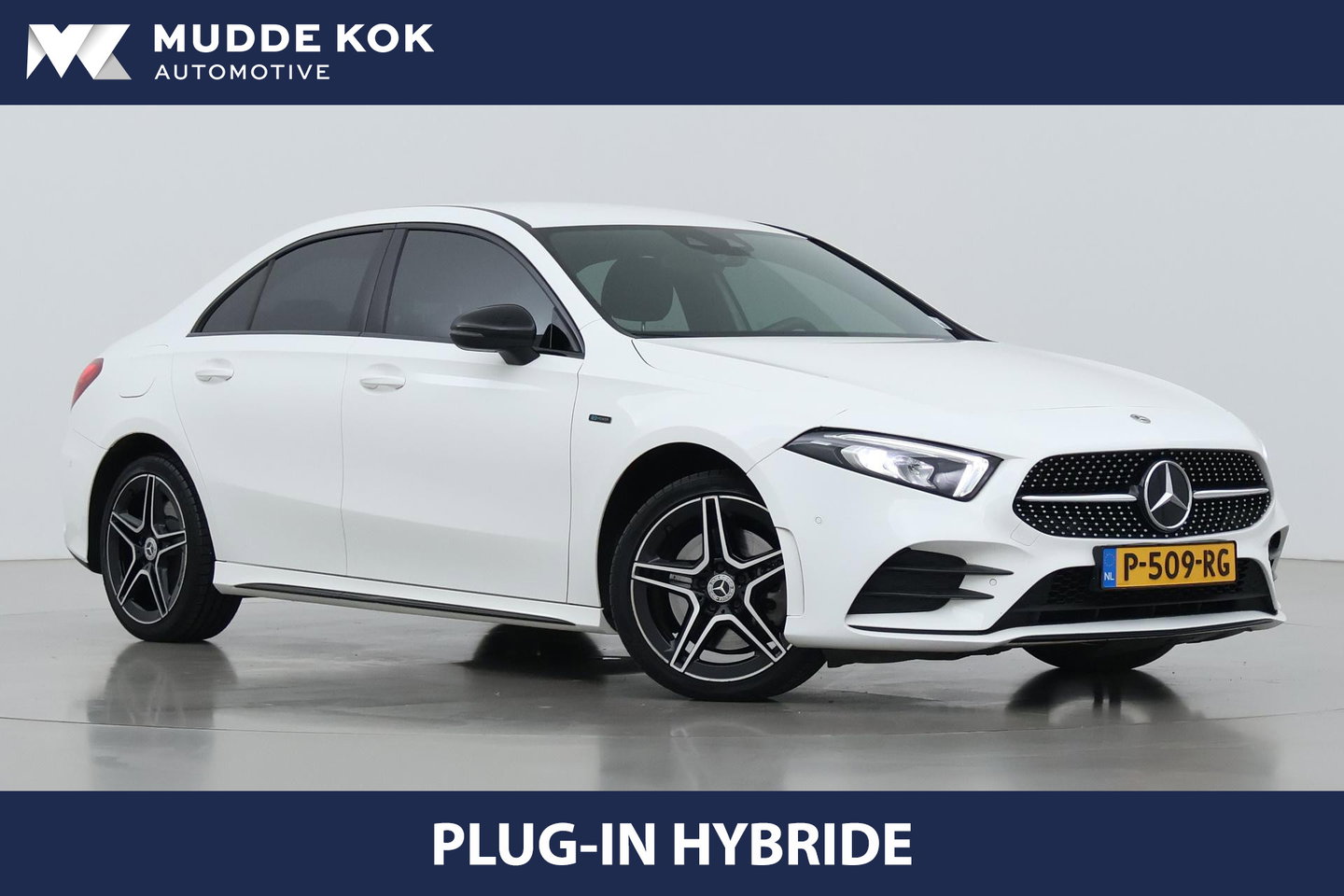Mercedes-Benz A-Klasse 250 e Business Solution AMG Limited | Stoelverwarming | Camera | Getint Glas | 18 Inch