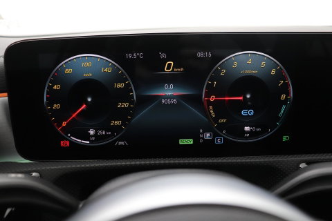 Mercedes-Benz A-Klasse 250 e Business Solution AMG Limited | Stoelverwarming | Camera | Getint Glas | 18 Inch