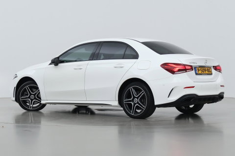 Mercedes-Benz A-Klasse 250 e Business Solution AMG Limited | Stoelverwarming | Camera | Getint Glas | 18 Inch