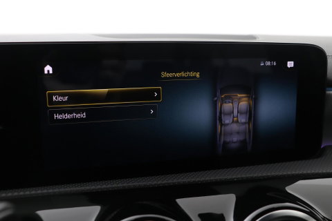 Mercedes-Benz A-Klasse 250 e Business Solution AMG Limited | Stoelverwarming | Camera | Getint Glas | 18 Inch