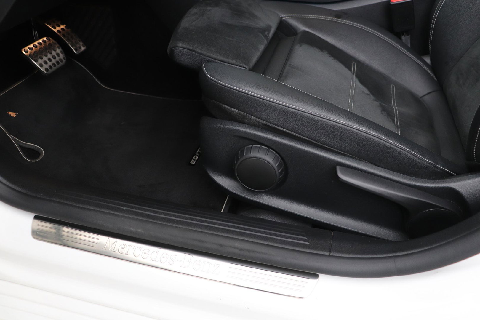 Mercedes-Benz A-Klasse 250 e Business Solution AMG Limited | Stoelverwarming | Camera | Getint Glas | 18 Inch
