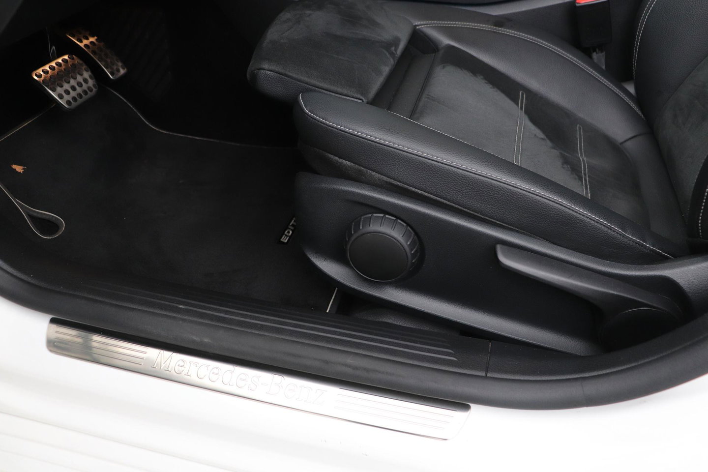 Mercedes-Benz A-Klasse 250 e Business Solution AMG Limited | Stoelverwarming | Camera | Getint Glas | 18 Inch