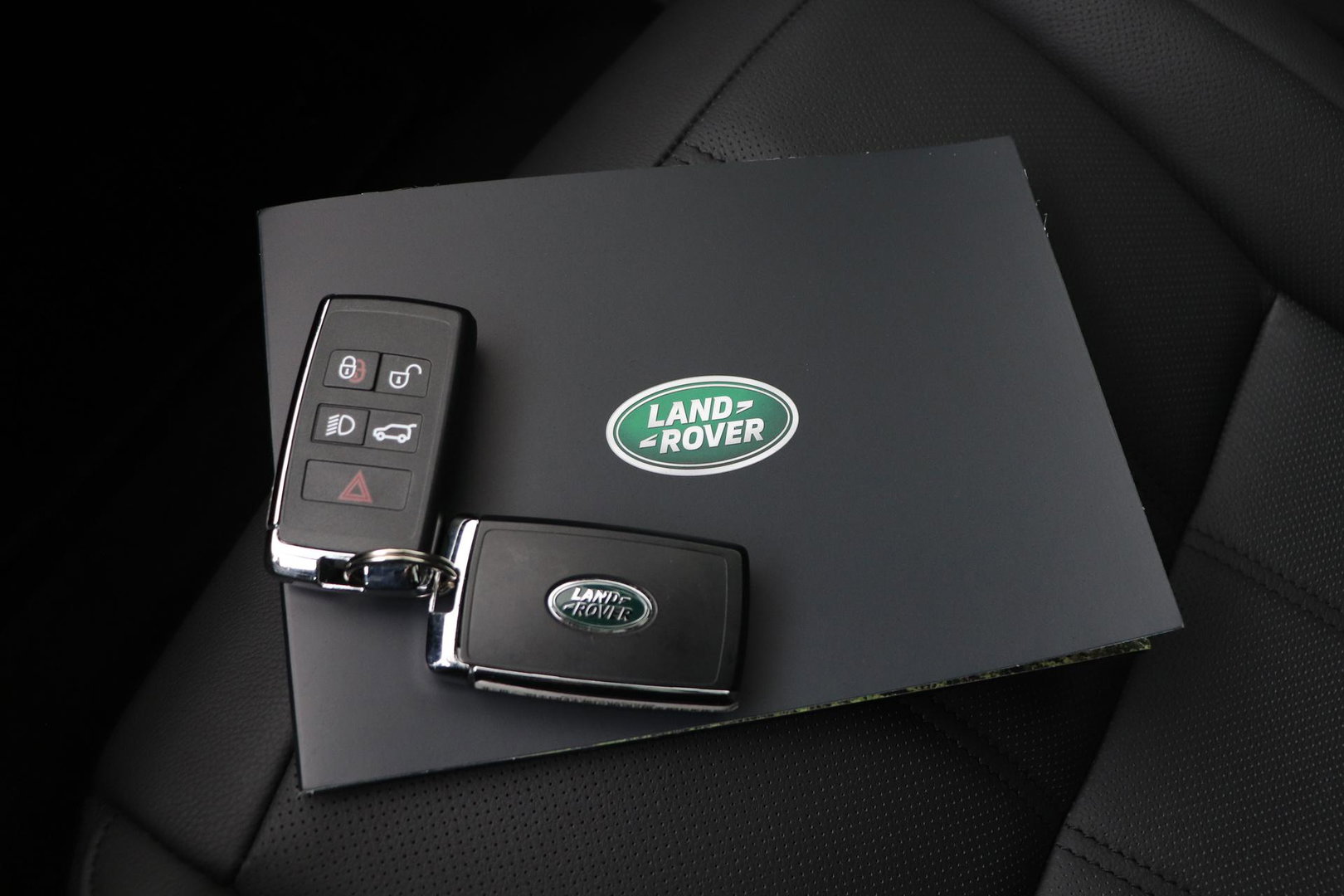 Land Rover Range Rover Evoque P270e PHEV Dynamic SE | Black Pack | Panoramadak | 360° Camera | ACC | 20 Inch