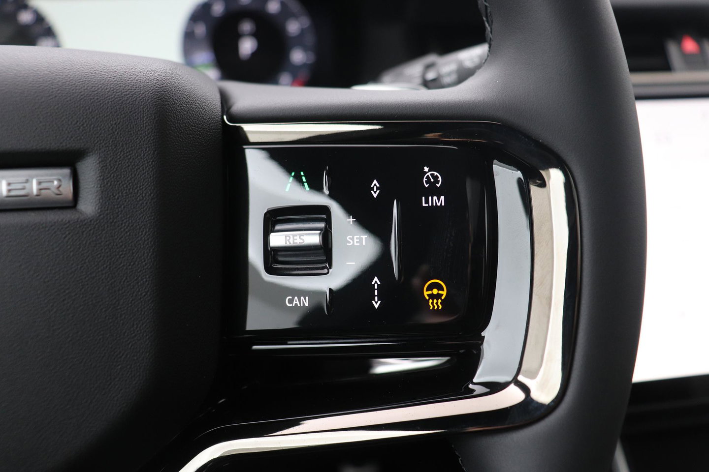 Land Rover Range Rover Evoque P270e PHEV Dynamic SE | Black Pack | Panoramadak | 360° Camera | ACC | 20 Inch
