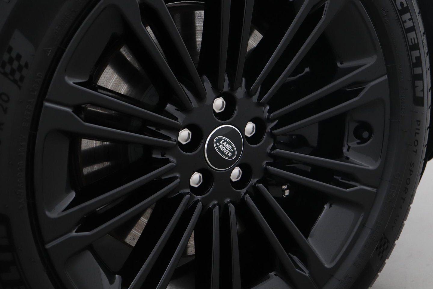 Land Rover Range Rover Evoque P270e PHEV Dynamic SE | Black Pack | Panoramadak | 360° Camera | ACC | 20 Inch