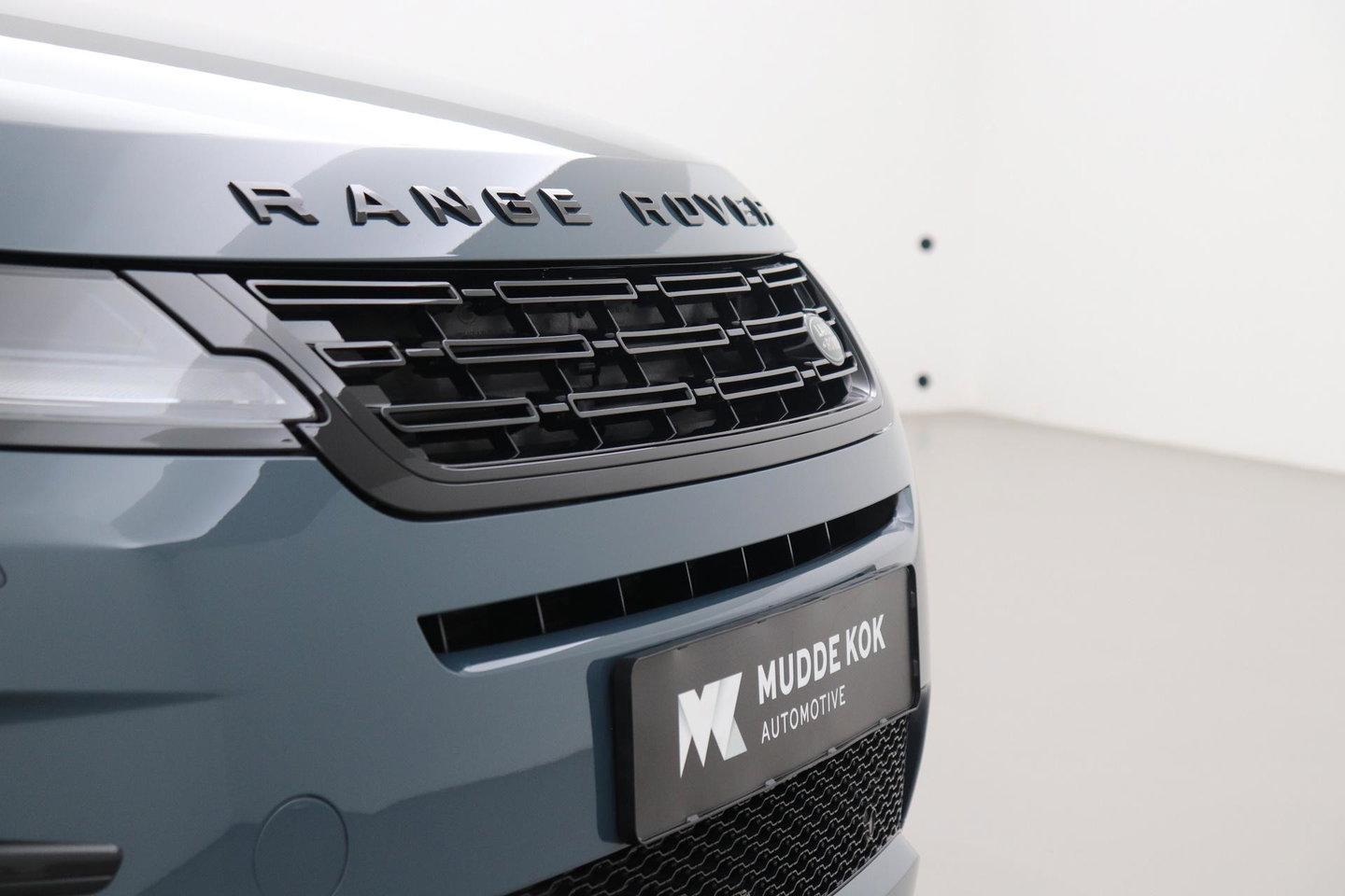 Land Rover Range Rover Evoque P270e PHEV Dynamic SE | Black Pack | Panoramadak | 360° Camera | ACC | 20 Inch