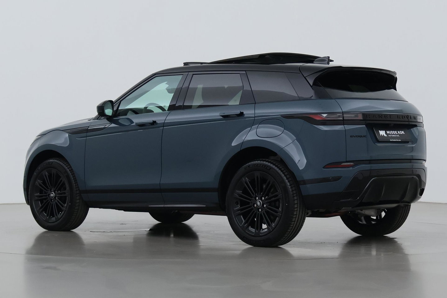 Land Rover Range Rover Evoque P270e PHEV Dynamic SE | Black Pack | Panoramadak | 360° Camera | ACC | 20 Inch