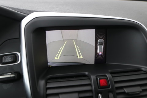 Volvo XC60 D3 FWD Polar+ | Automaat | Camera | Stoelverwarming | PDC V+A