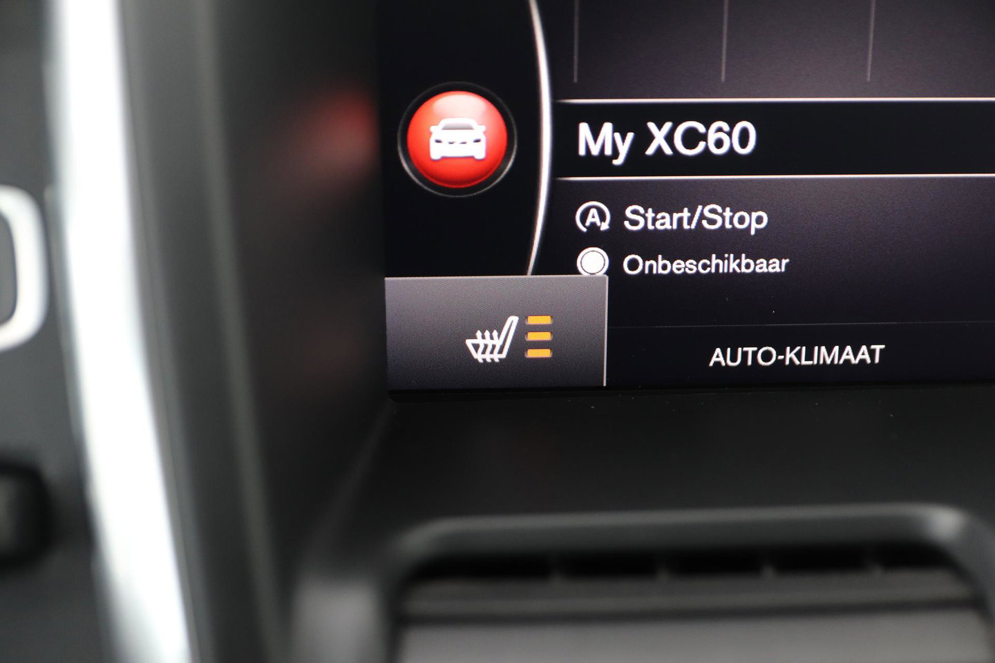 Volvo XC60 D3 FWD Polar+ | Automaat | Camera | Stoelverwarming | PDC V+A