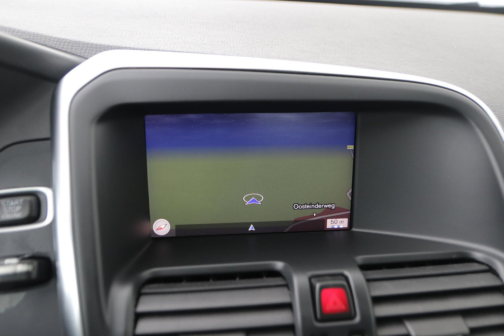 Volvo XC60 D3 FWD Polar+ | Automaat | Camera | Stoelverwarming | PDC V+A
