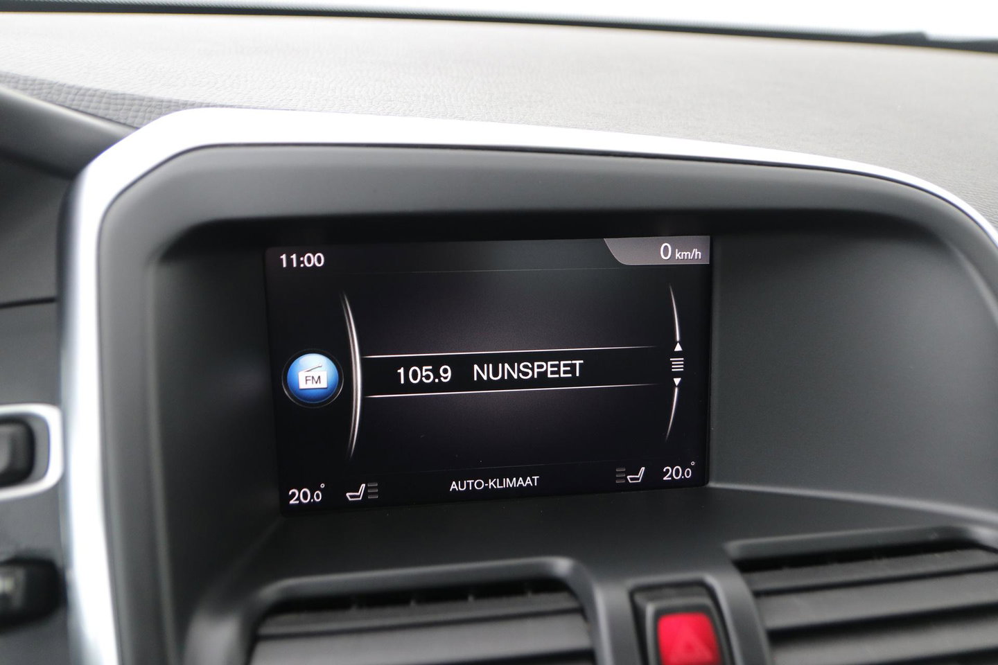Volvo XC60 D3 FWD Polar+ | Automaat | Camera | Stoelverwarming | PDC V+A