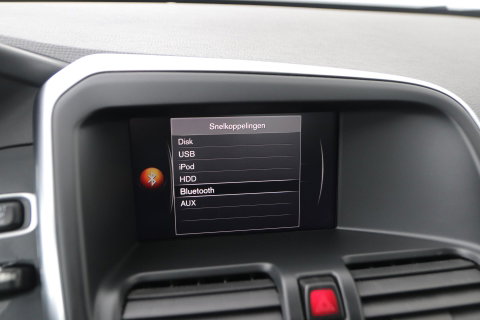 Volvo XC60 D3 FWD Polar+ | Automaat | Camera | Stoelverwarming | PDC V+A