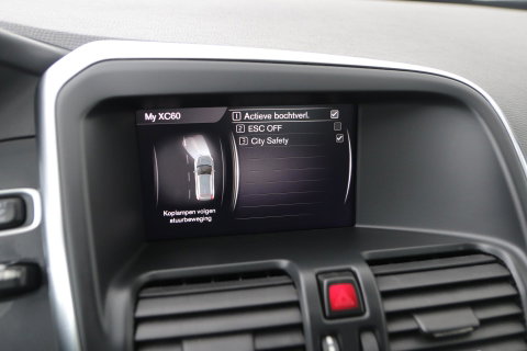 Volvo XC60 D3 FWD Polar+ | Automaat | Camera | Stoelverwarming | PDC V+A