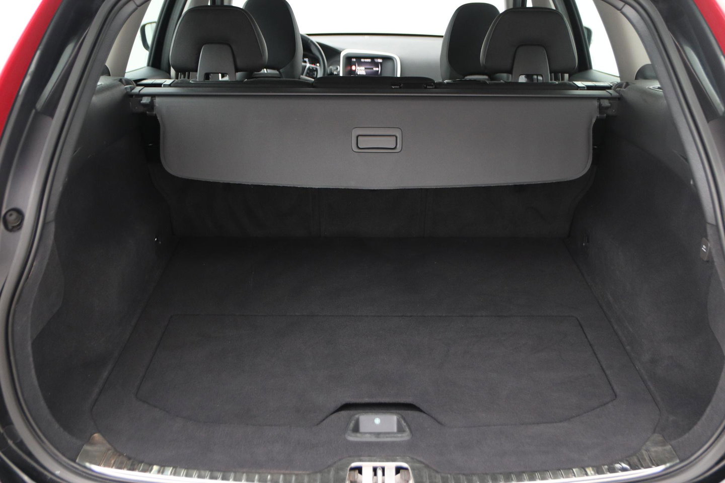 Volvo XC60 D3 FWD Polar+ | Automaat | Camera | Stoelverwarming | PDC V+A