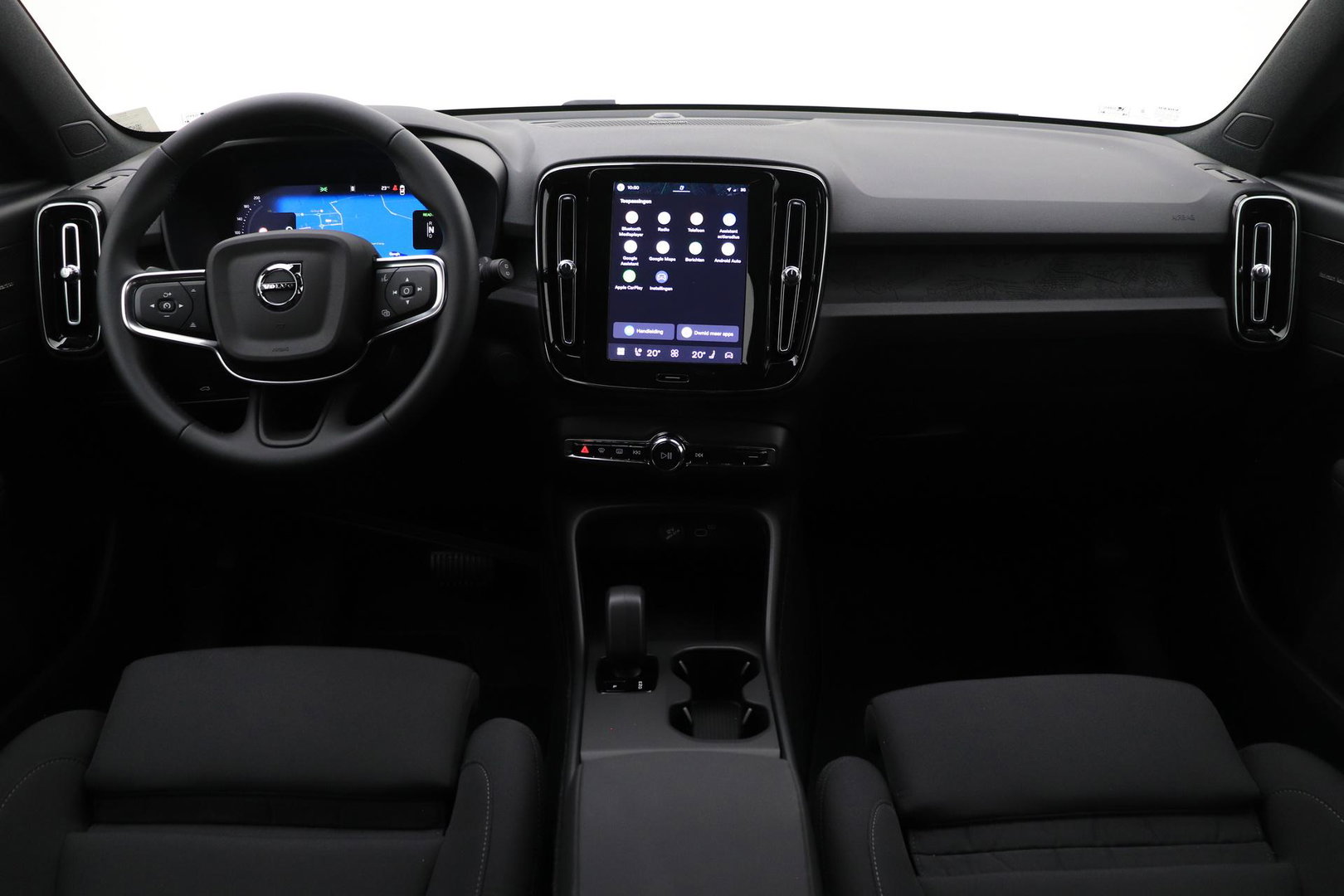 Volvo EX40 Single Motor Extended Range Plus 82 kWh | ACC | 360° Camera | Stoel+Stuurverwarming | Harman/Kardon | BLIS