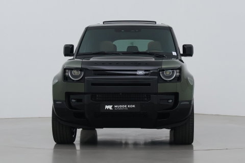Land Rover Defender 2.0 P300e 110 X | FACELIFT | ClearSight | Meridian Surround | Trekhaak | Luchtvering | Koelbox | Panoramadak | 22 Inch