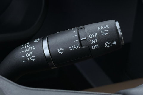 Land Rover Defender 2.0 P300e 110 X | FACELIFT | ClearSight | Meridian Surround | Trekhaak | Luchtvering | Koelbox | Panoramadak | 22 Inch