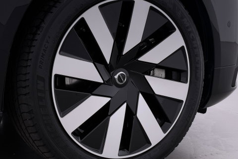 Volvo V90 T8 Plug-in hybrid Plus Dark | ACC | 360° Camera | Harman/Kardon | Keyless | Stoel+Stuurverwarming | Verwarmde Voorruit | Getint Glas