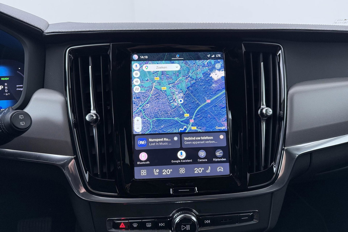 Volvo V90 T8 Plug-in hybrid Plus Dark | ACC | 360° Camera | Harman/Kardon | Keyless | Stoel+Stuurverwarming | Verwarmde Voorruit | Getint Glas