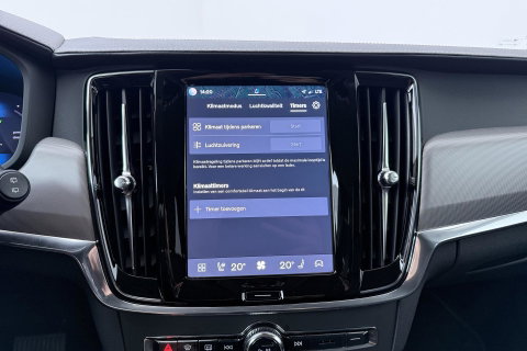 Volvo V90 T8 Plug-in hybrid Plus Dark | ACC | 360° Camera | Harman/Kardon | Keyless | Stoel+Stuurverwarming | Verwarmde Voorruit | Getint Glas