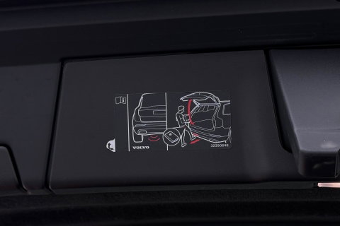 Volvo V90 T8 Plug-in hybrid Plus Dark | ACC | 360° Camera | Harman/Kardon | Keyless | Stoel+Stuurverwarming | Verwarmde Voorruit | Getint Glas