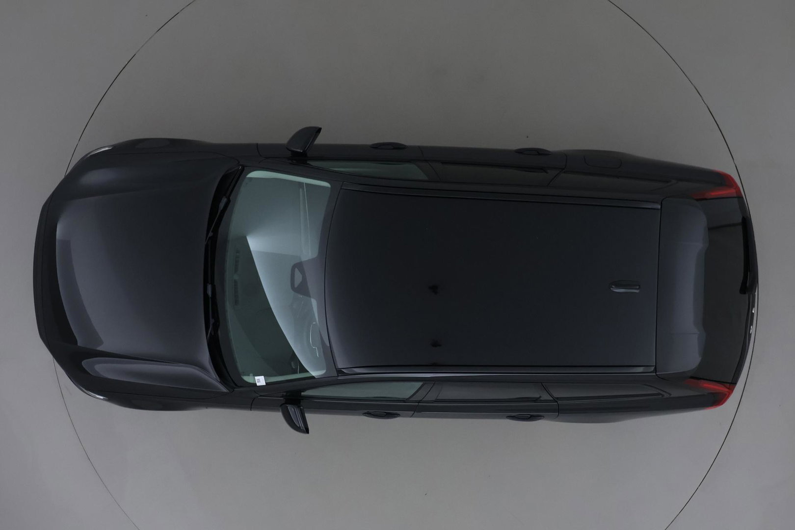 Volvo V90 T8 Plug-in hybrid Plus Dark | ACC | 360° Camera | Harman/Kardon | Keyless | Stoel+Stuurverwarming | Verwarmde Voorruit | Getint Glas