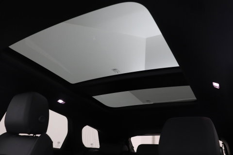 Land Rover Range Rover Evoque P270e PHEV Dynamic SE | Black Pack | Schuif/kanteldak | ACC | 20 Inch | Stuur+Voorruitverwarming