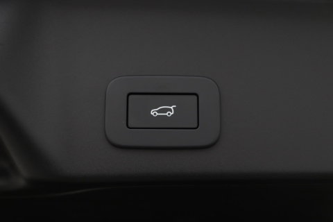 Land Rover Range Rover Evoque P270e PHEV Dynamic SE | Black Pack | Schuif/kanteldak | ACC | 20 Inch | Stuur+Voorruitverwarming